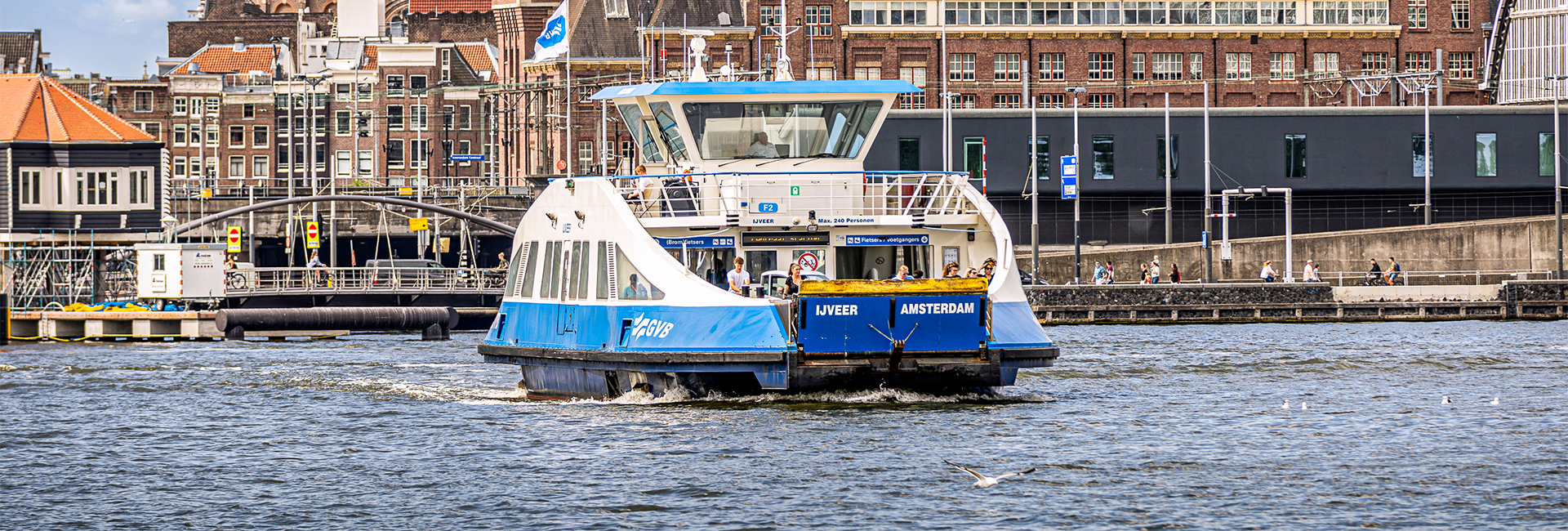 Zuinige-schone-PACCAR-motoren-voor-Amsterdamse-IJveer-hh