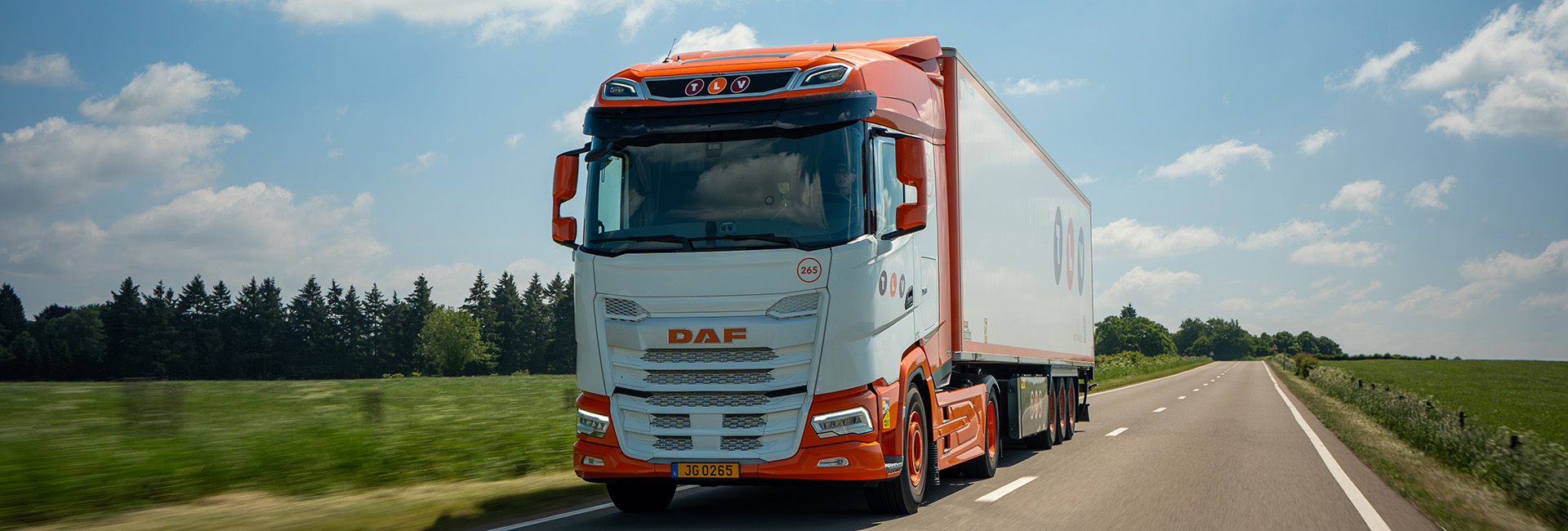 TLV-DAF-A1_06468-Enhanced-NR-HH